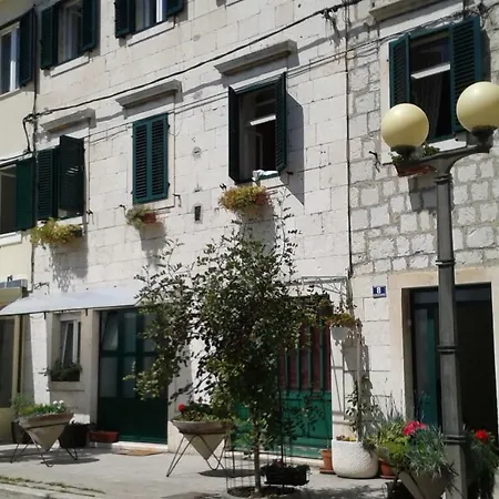 Apartments Nina Riva Kastela Exterior photo