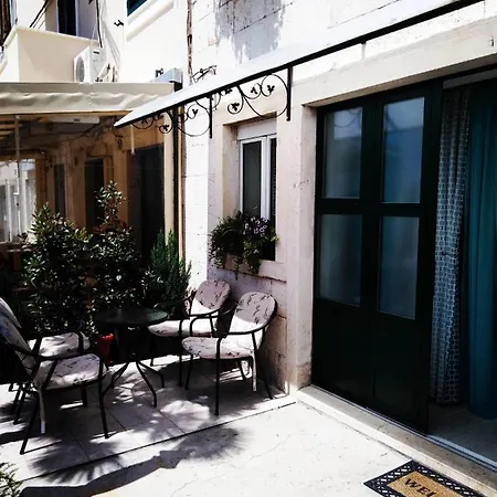 Apartments Nina Riva Kastela Exterior photo