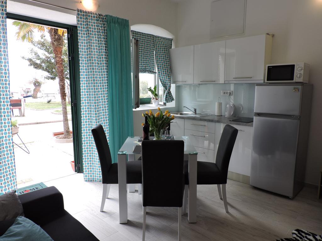 Nina Riva Apartment Kastela